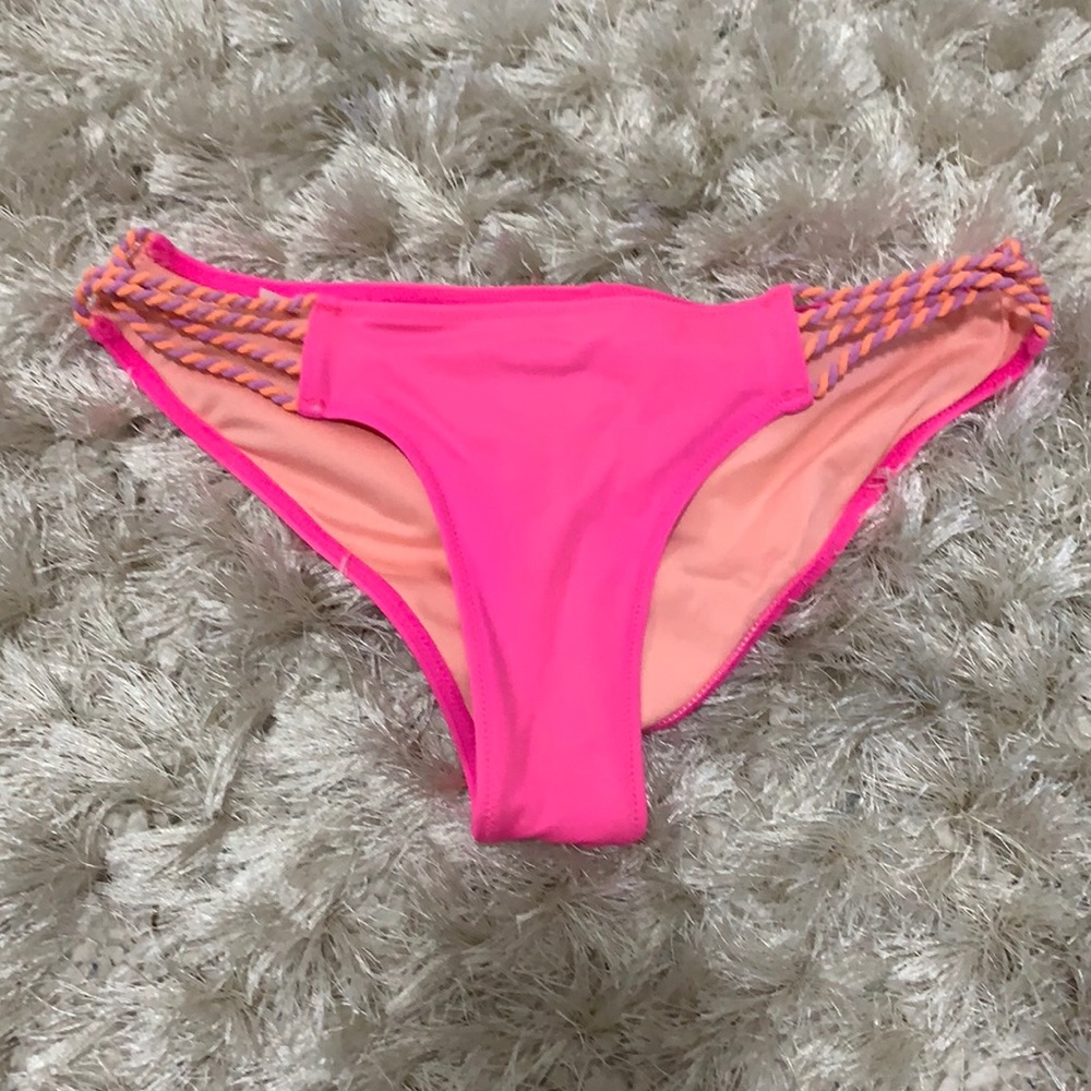 Almost new VS bikini bottoms